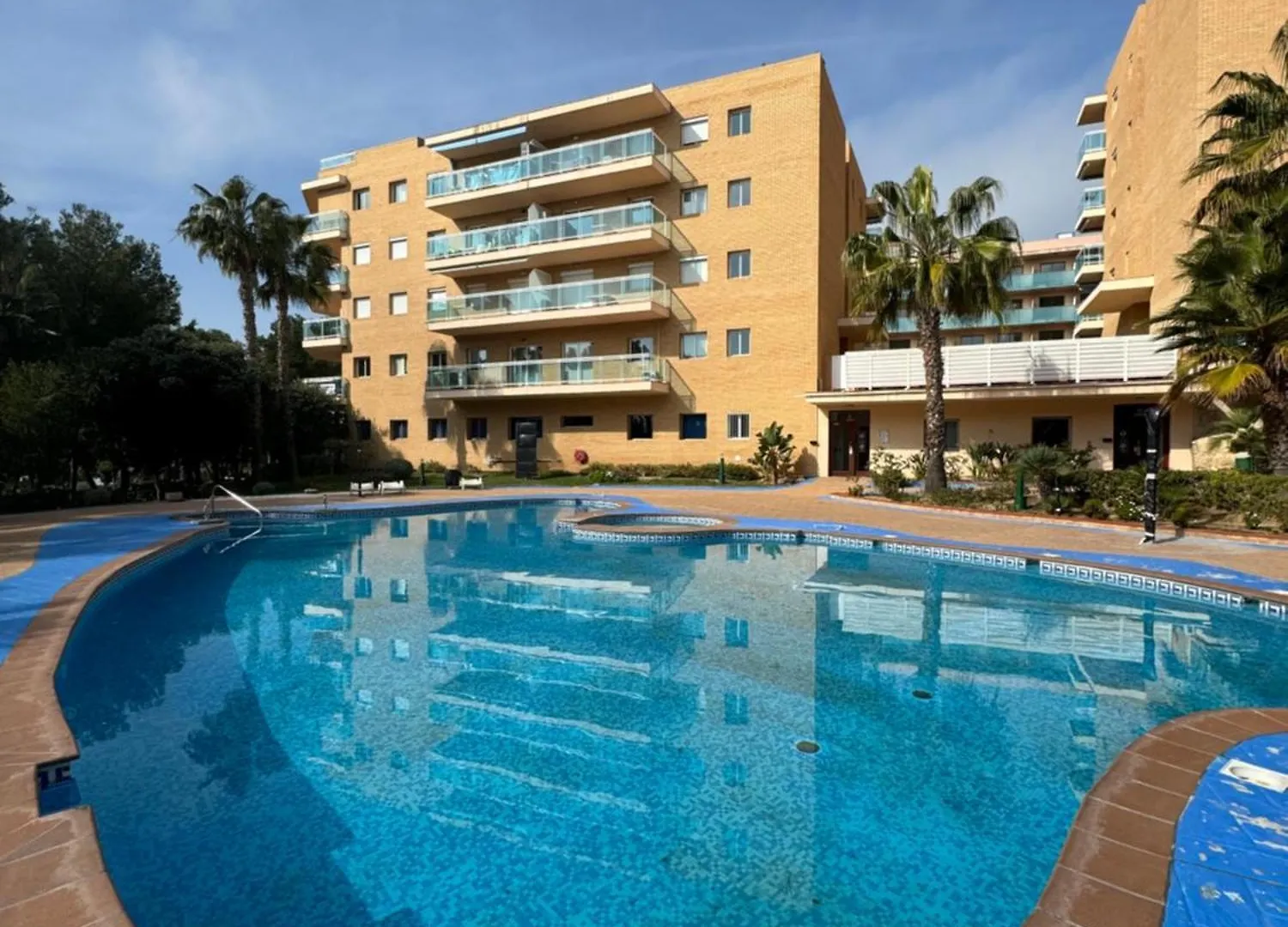 For A Stay Ontario Mar Salou